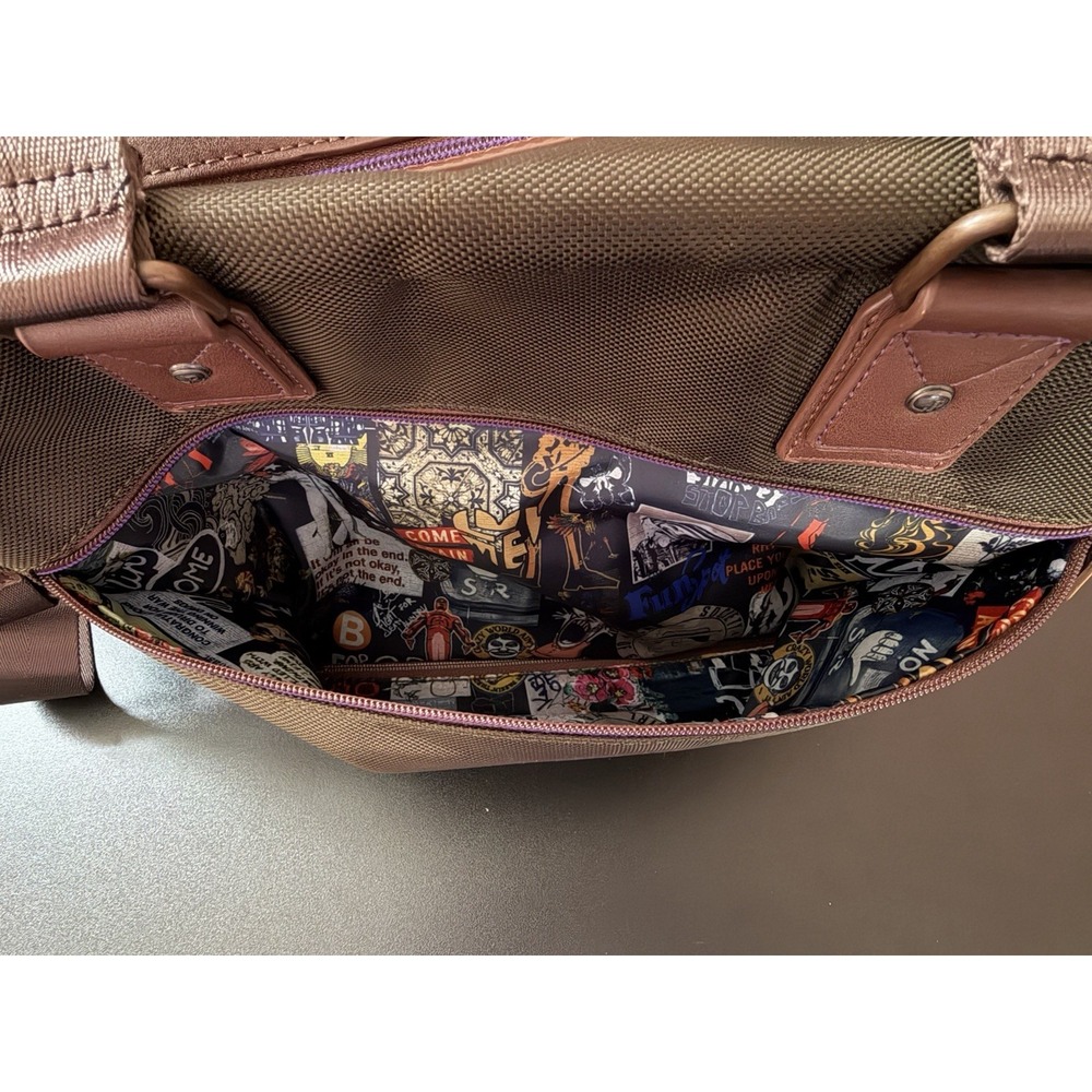NWOT Robert Graham "The Jetsetter" In Olive Duffel Travel Bag MSRP $298 Retired - Picture 6 of 12